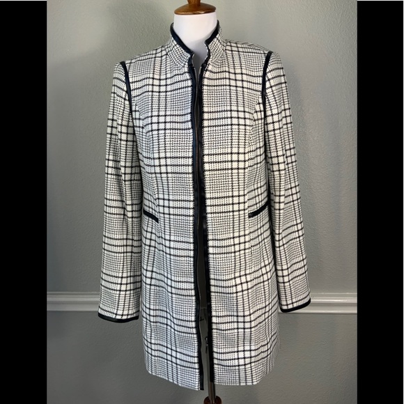 White House Black Market Jackets & Blazers - White house black market jacket